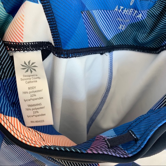Athleta Sonara Electric Geo Leggings. XS - Picture 8 of 12